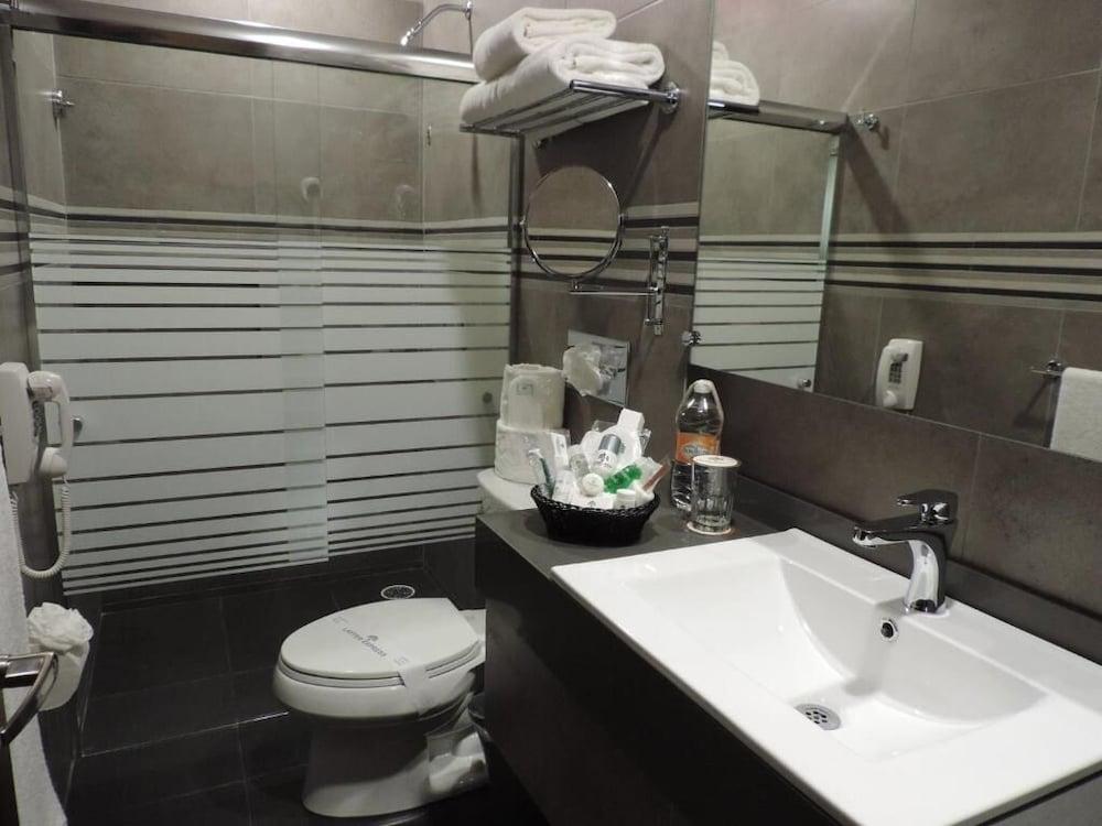 Layfer Express, Cordoba, Ver Luaran gambar