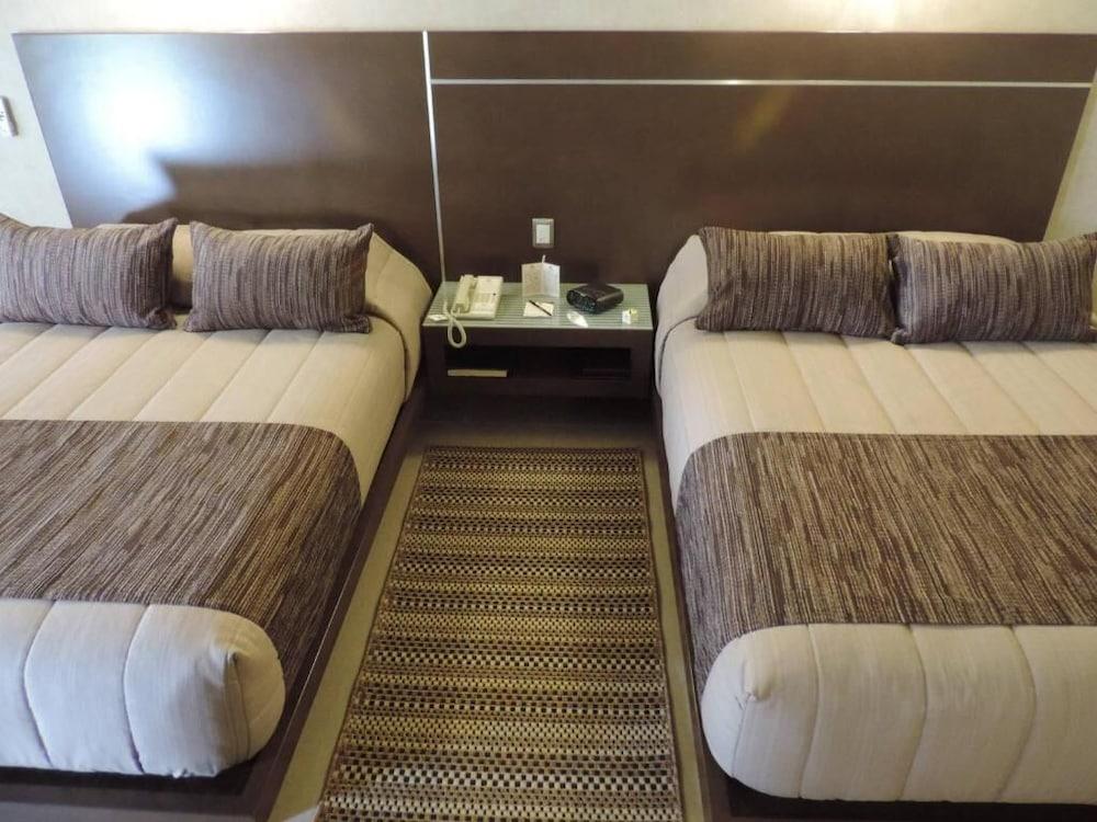 Layfer Express, Cordoba, Ver Luaran gambar